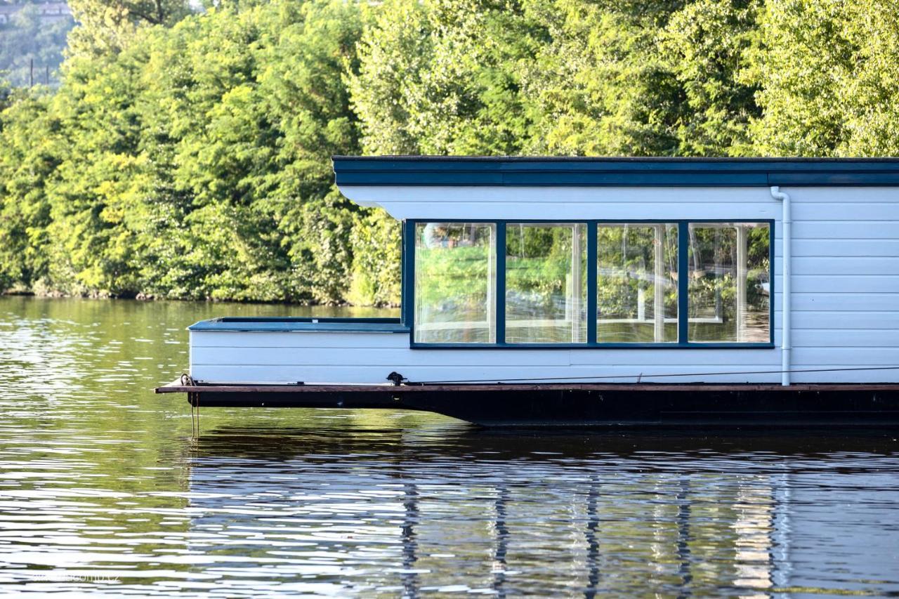 Houseboat - Best Place In 布拉格 外观 照片