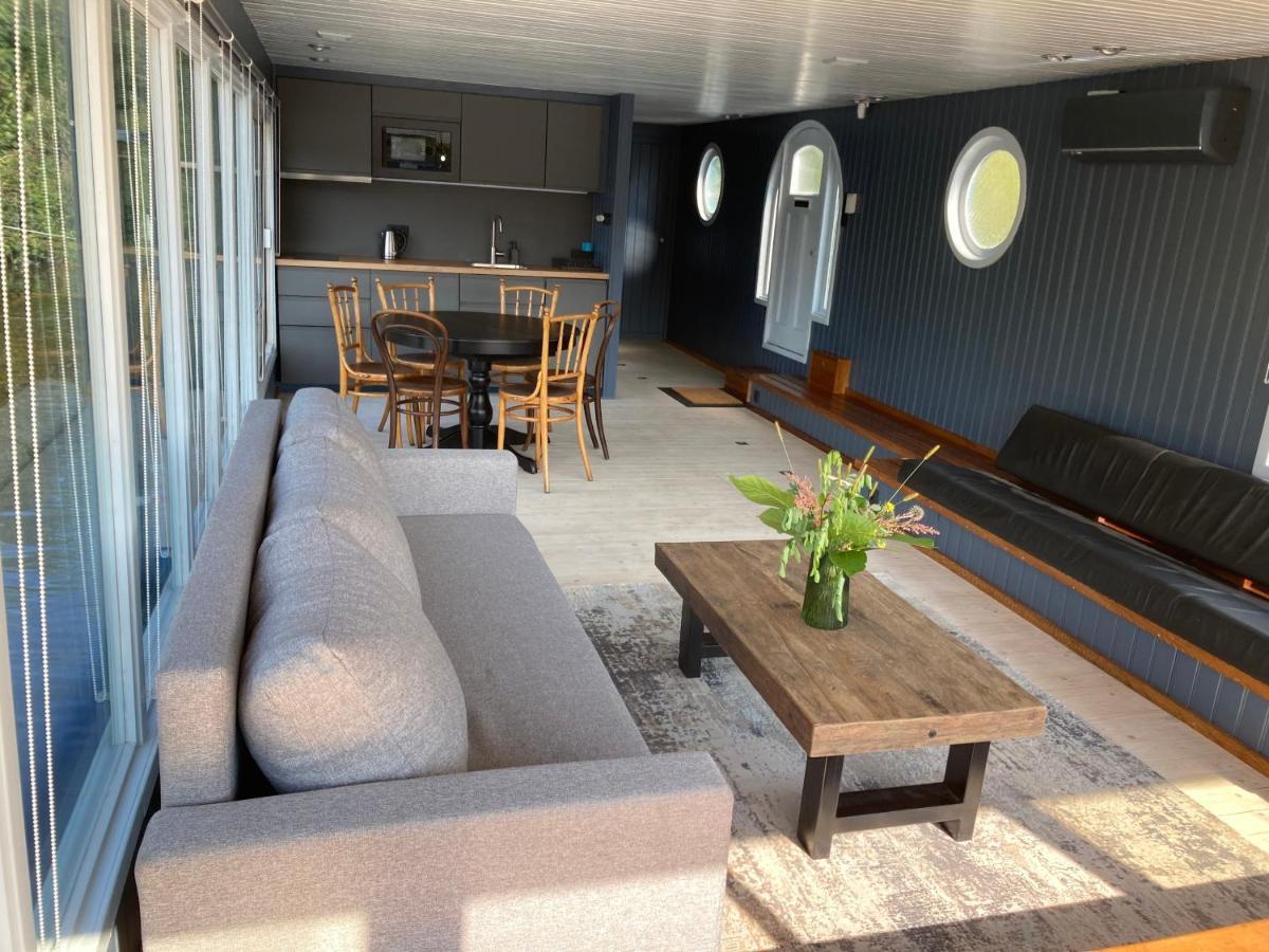 Houseboat - Best Place In 布拉格 外观 照片