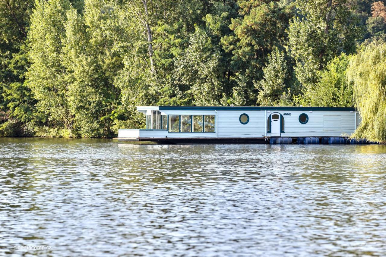 Houseboat - Best Place In 布拉格 外观 照片